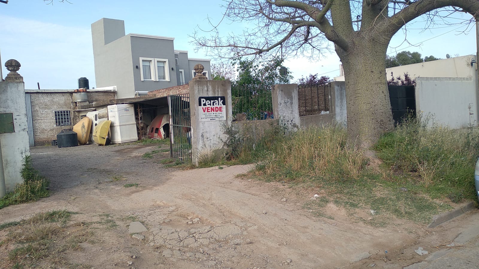 TERRENO Y GALPÓN EN VENTA