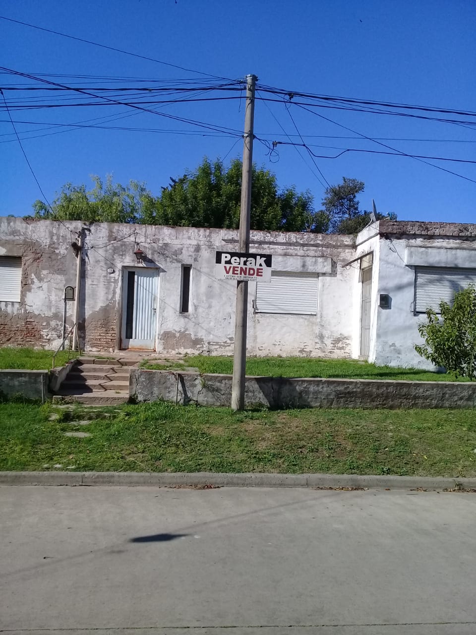 CASA A RECICLAR EN VENTA