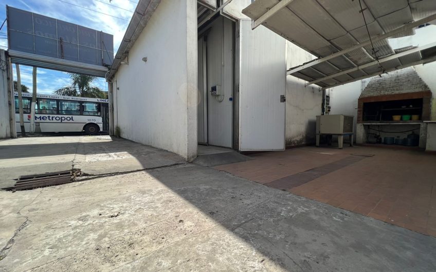 CAMARA FRIGORÍFICA, LOCAL Y GALPON EN VENTA