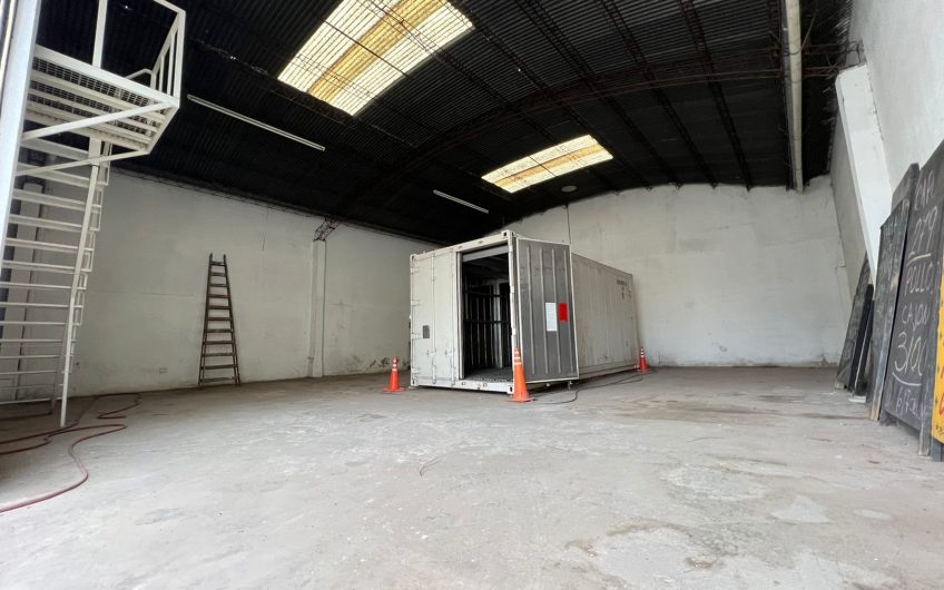 CAMARA FRIGORÍFICA, LOCAL Y GALPON EN VENTA